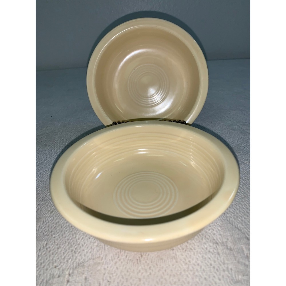 Fiesta HLC VTG Cream Fruit Bowls Set of 2 Ivory Ceramic Made in USA 5.25 inch